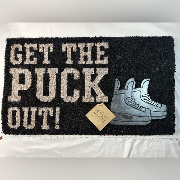 "GET THE PUCK OUT" Doormat / Heavy Duty - Picture 7 of 12